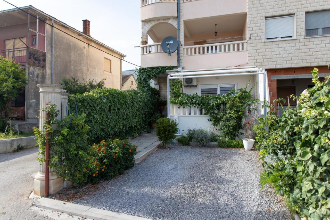 Lux Apartment Ema Kaštela Eksteriør bilde